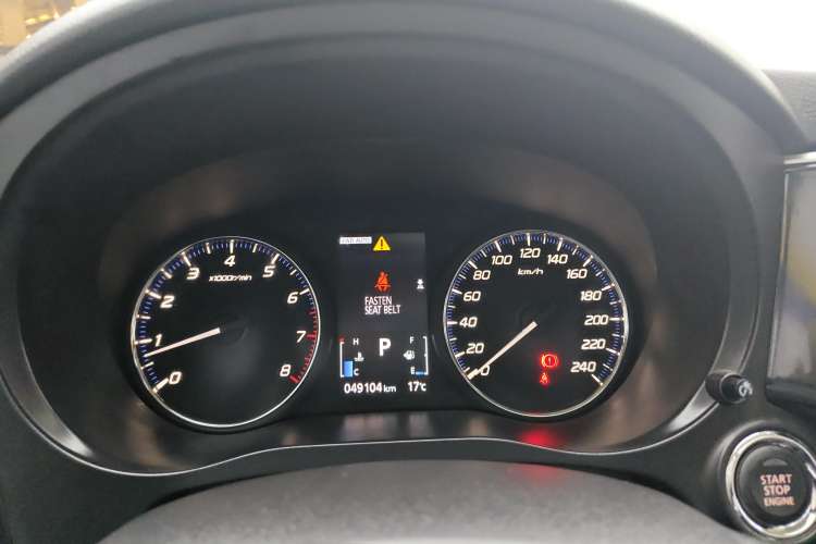Used Mitsubishi Outlander 2019 2.4L 4x4 Zhi Xiang Edition 5 Seats China VI Standard Instrument Cluster