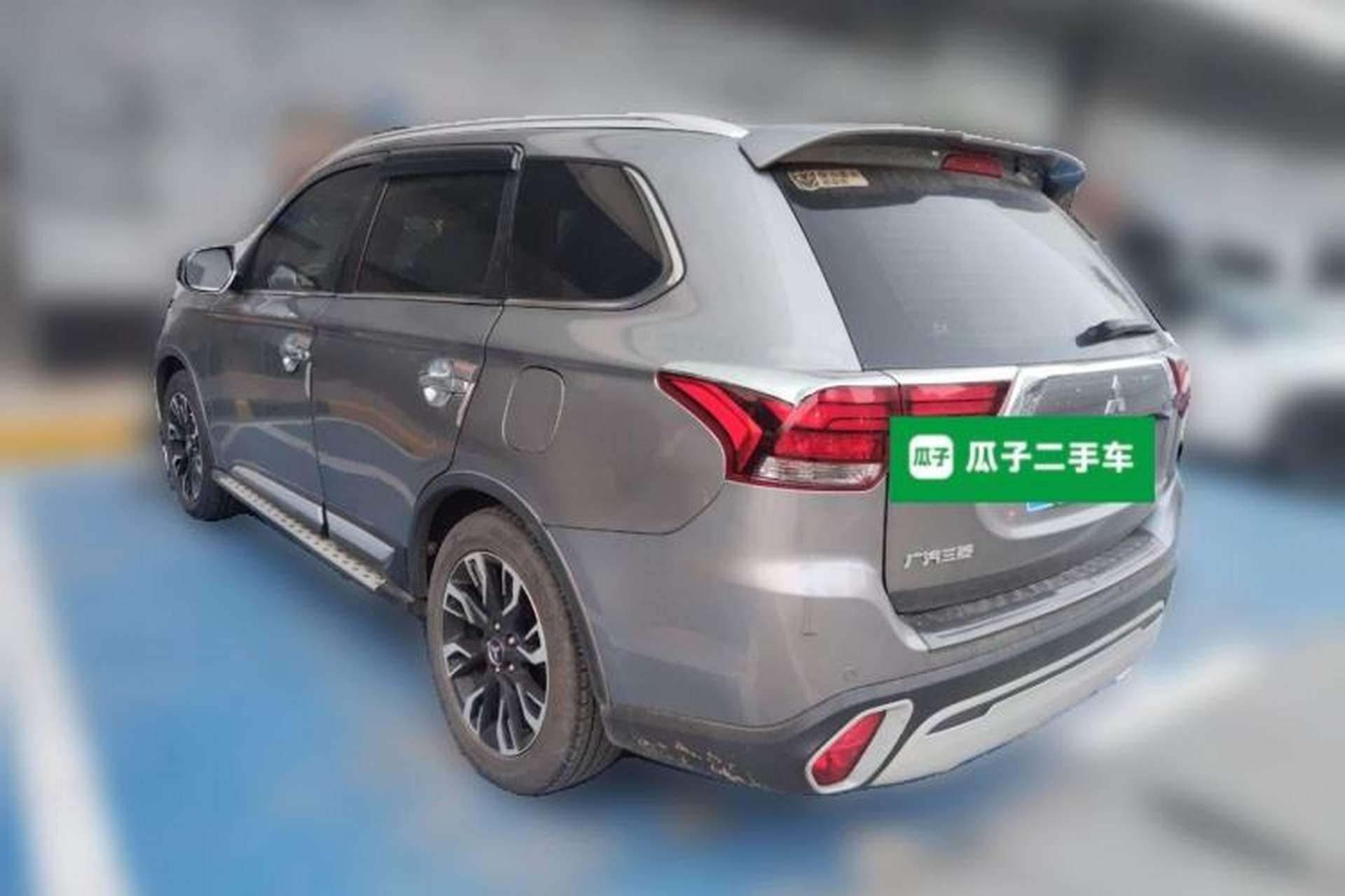 Used Mitsubishi Outlander 2019 2.4L 4x4 Zhi Xiang Edition 7 Seats China V Emission Standard Rear Left 45 Deg