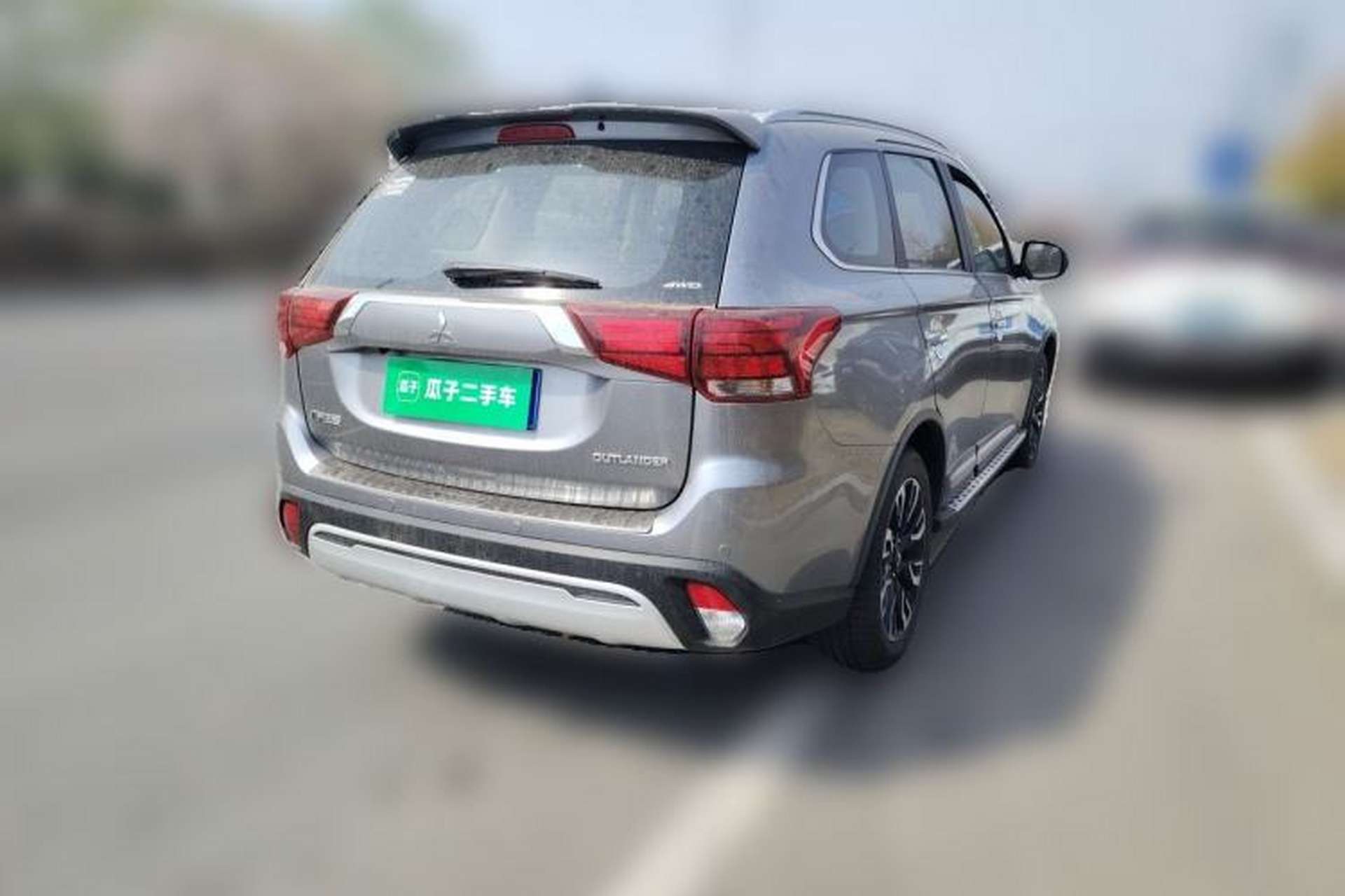 Used Mitsubishi Outlander 2019 2.4L 4x4 Zhi Xiang Edition 5 Seats China VI Standard Rear Right 45 Deg