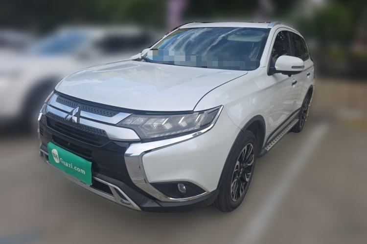 Used Mitsubishi Outlander 2019 2.4L 4x4 Zhi Xiang Edition 7 Seats China VI Standard Guazi used car, China used car export, Used car for sale, Used  cars, Cheapest cars for sale