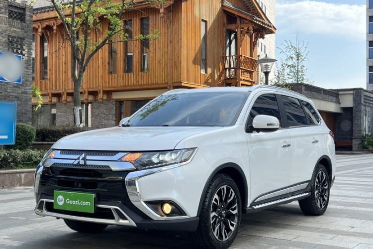 Ojetý Mitsubishi Outlander 2019 2.4L 4x4 Zhi Xiang Edition 5 Seats China VI Standard Guazi used car, China used car export, Used car for sale, Used  cars, Cheapest cars for sale