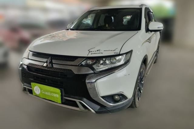 Used Mitsubishi Outlander 2019 2.0L Two-Wheel Drive Comfort Edition 5 Seats China VI Standard