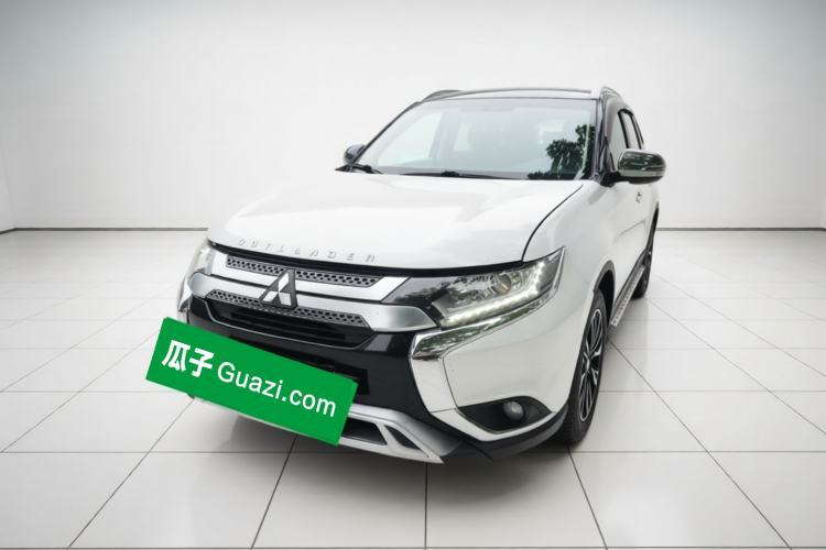 Used Mitsubishi Outlander 2019 2.0L Two-Wheel Drive Comfort Edition 5 Seats China V Standard Guazi used car, China used car export, Used car for sale, Used cars, Cheapest cars for sale