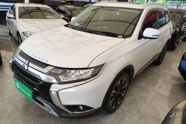 Used Mitsubishi Outlander 2019 2.0L Two-Wheel Drive Comfort Edition 5 Seats China VI Standard