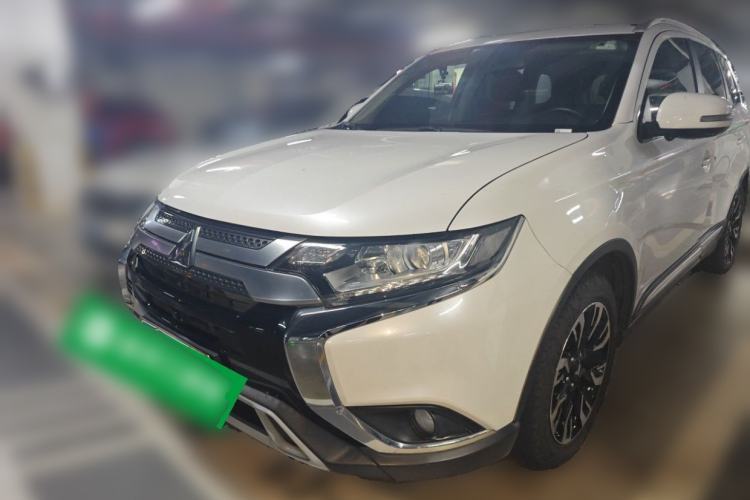 Used Mitsubishi Outlander 2019 2.0L Two-Wheel Drive Comfort Edition 5 Seats China V Standard Guazi used car, China used car export, Used car for sale, Used  cars, Cheapest cars for sale