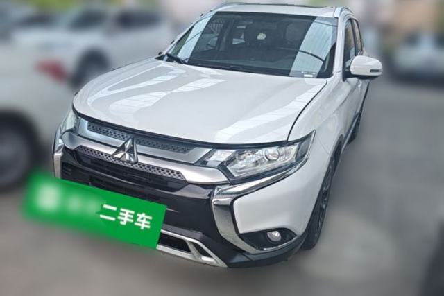 Used Mitsubishi Outlander 2019 2.0L Two-Wheel Drive Comfort Edition 5 Seats China VI Standard