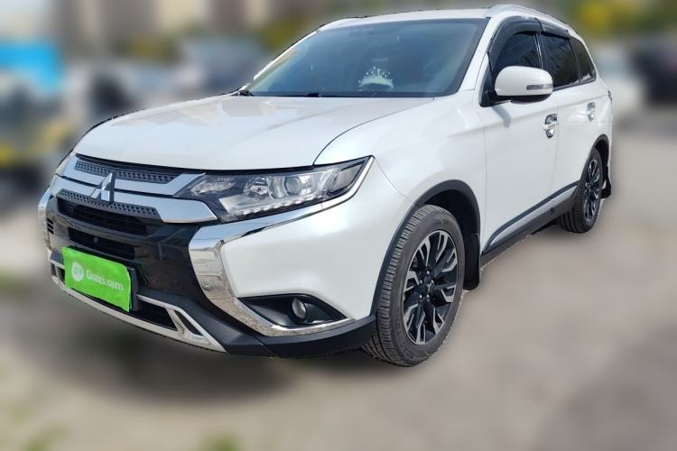 Used Mitsubishi Outlander 2019 2.0L Two-Wheel Drive Comfort Edition 7 Seats China V Emission Standard Guazi used car, China used car export, Used car for sale, Used  cars, Cheapest cars for sale