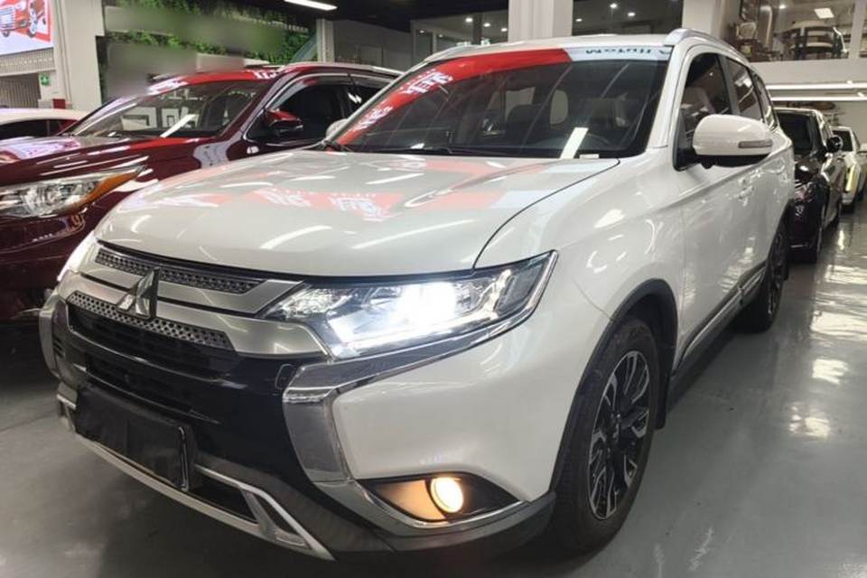 Mitsubishi Outlander 2019