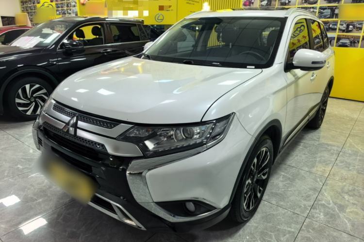 Mitsubishi Outlander 2019 2.0L Two-Wheel Drive Comfort Edition 7-Seater China VI Standard usado Guazi used car, China used car export, Used car for sale, Used cars, Cheapest cars for sale
