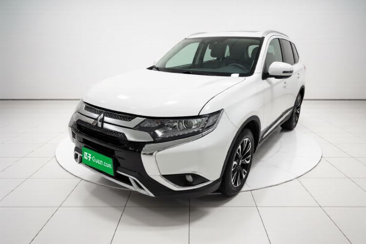 Mitsubishi Outlander 2019 2.0L Two-Wheel Drive Comfort Edition 7-Seater China VI Standard مستعملة Guazi used car, China used car export, Used car for sale, Used  cars, Cheapest cars for sale