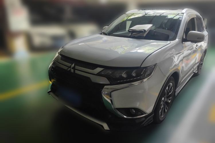 Used Mitsubishi Outlander 2019 2.4L 4x4 Zhi Xiang Edition 7 Seats China VI Standard Guazi used car, China used car export, Used car for sale, Used  cars, Cheapest cars for sale