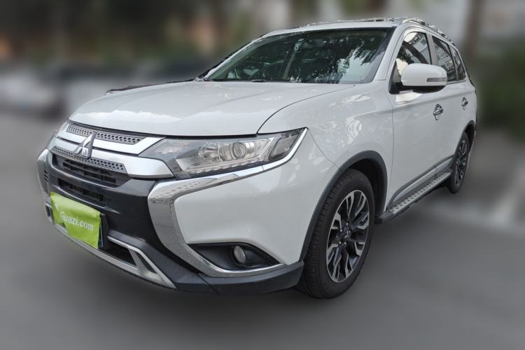 Used Mitsubishi Outlander 2019 2.0L Two-Wheel Drive Comfort Edition 7 Seats China V Emission Standard Guazi used car, China used car export, Used car for sale, Used  cars, Cheapest cars for sale