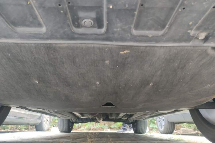 Used Mitsubishi Outlander 2019 2.0L Two-Wheel Drive Comfort Edition 7-Seater China VI Standard Chassis Front
