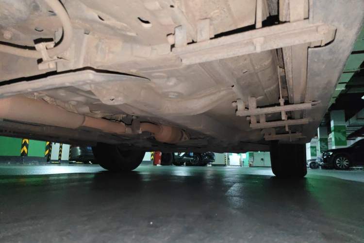 Used Mitsubishi Outlander 2019 2.0L Two-Wheel Drive Comfort Edition 7-Seater China VI Standard Chassis Rear Right