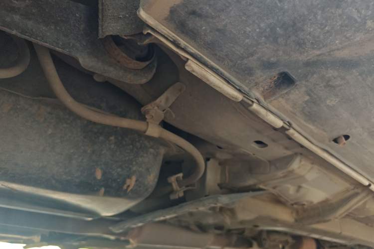 Used Mitsubishi Outlander 2019 2.4L 4x4 Zhi Xiang Edition 5 Seats China VI Standard Chassis Rear Right
