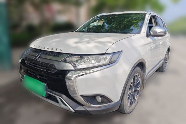 Used Mitsubishi Outlander 2019 2.0L Two-Wheel Drive Comfort Edition 5 Seats China VI Standard