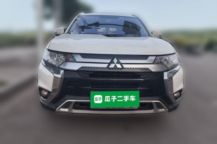 Used Mitsubishi Outlander 2019 2.0L Two-Wheel Drive Comfort Edition 5 Seats China V Standard Exterior 1