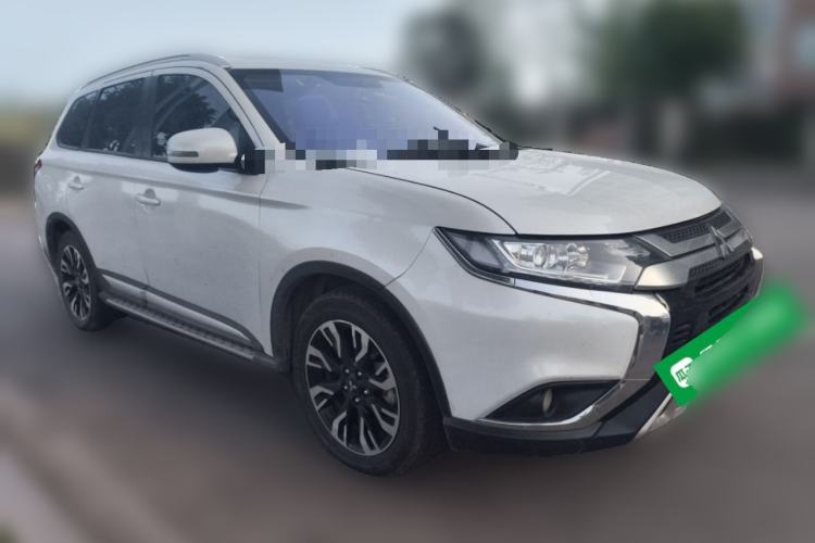 Used Mitsubishi Outlander 2019 2.0L Two-Wheel Drive Comfort Edition 5 Seats China V Standard Exterior 2