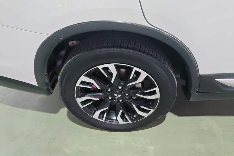 Used Mitsubishi Outlander 2019 2.0L Two-Wheel Drive Comfort Edition 5 Seats China VI Standard Exterior 5