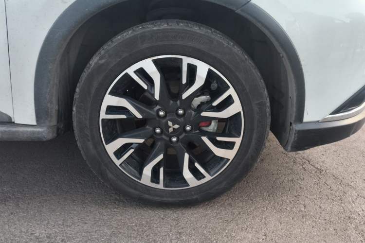 Used Mitsubishi Outlander 2019 2.0L Two-Wheel Drive Comfort Edition 5 Seats China V Standard Exterior 7