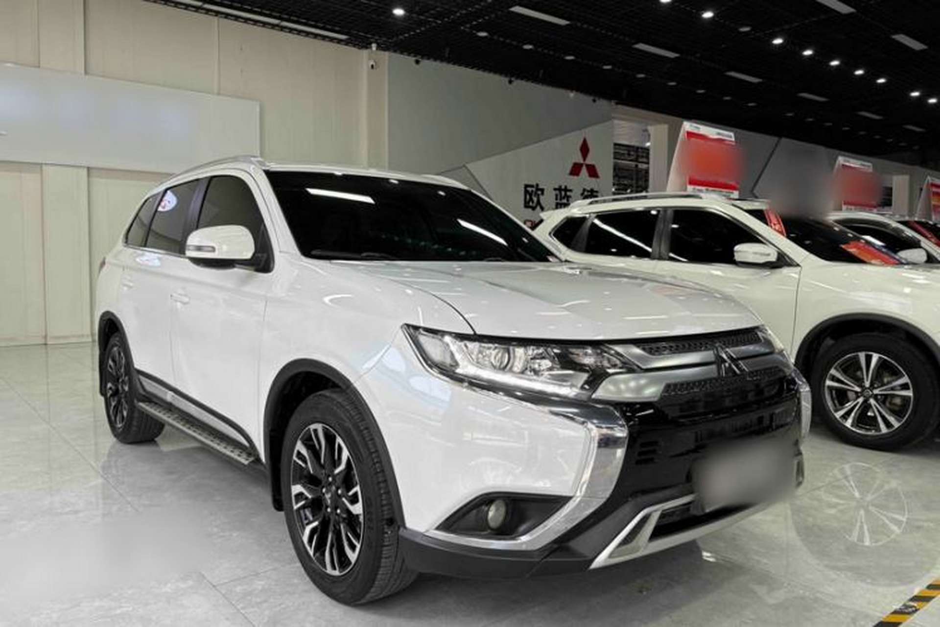 Used Mitsubishi Outlander 2019 2.0L Two-Wheel Drive Comfort Edition 5 Seats China VI Standard Exterior 7