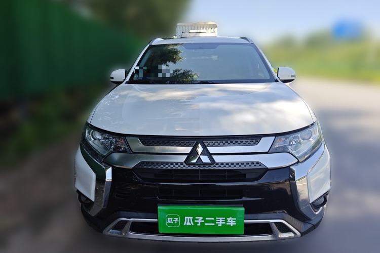 Used Mitsubishi Outlander 2019 2.0L Two-Wheel Drive Comfort Edition 5 Seats China VI Standard Front