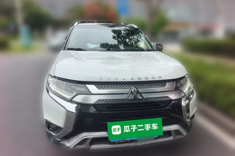 Used Mitsubishi Outlander 2019 2.0L Two-Wheel Drive Comfort Edition 5 Seats China V Standard Front