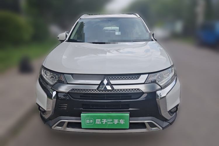 Used Mitsubishi Outlander 2019 2.0L Two-Wheel Drive Comfort Edition 5 Seats China V Standard Front
