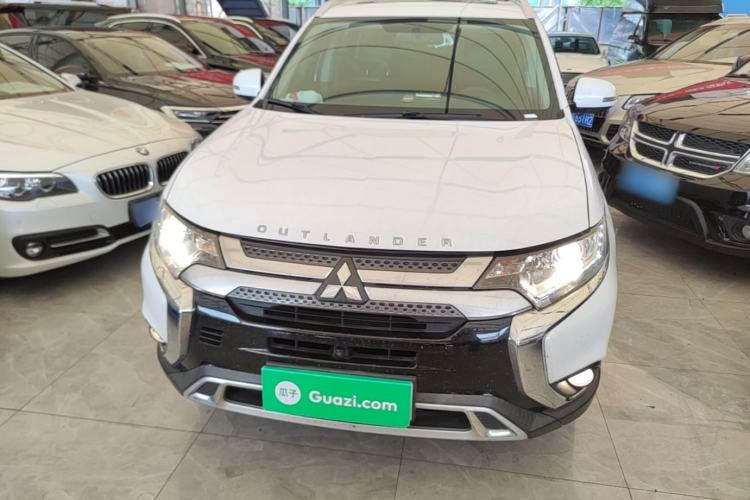 Used Mitsubishi Outlander 2019 2.0L Two-Wheel Drive Comfort Edition 5 Seats China VI Standard Front