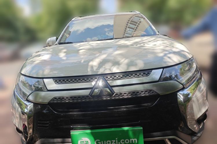 Used Mitsubishi Outlander 2019 2.0L Two-Wheel Drive Comfort Edition 5 Seats China V Standard Front