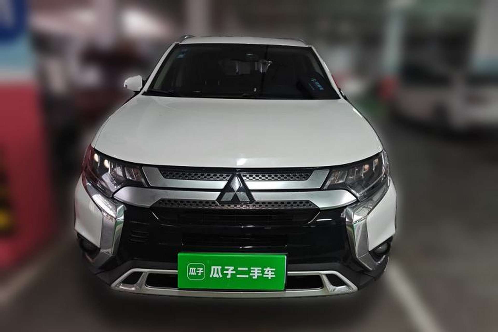 Used Mitsubishi Outlander 2019 2.4L 4x4 Zhi Xiang Edition 5 Seats China V Emission Standard Front