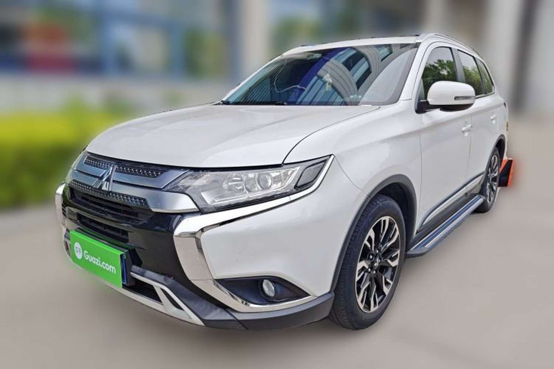 Used Mitsubishi Outlander 2019 2.0L Two-Wheel Drive Comfort Edition 5 Seats China VI Standard Front Left 45 Deg