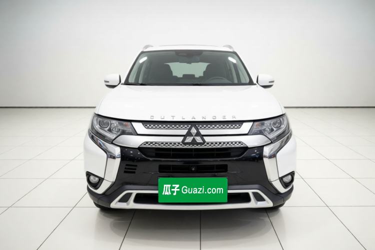 Used Mitsubishi Outlander 2019 2.0L Two-Wheel Drive Comfort Edition 5 Seats China VI Standard Front