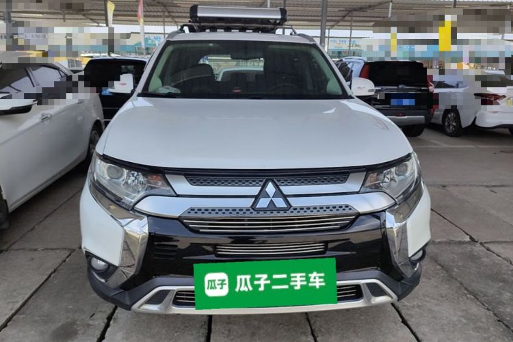 Used Mitsubishi Outlander 2019 2.0L Two-Wheel Drive Comfort Edition 5 Seats China V Standard Front