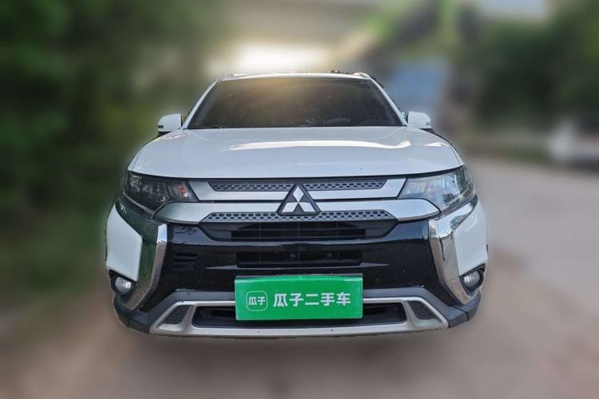 Used Mitsubishi Outlander 2019 2.4L 4x4 Zhi Xiang Edition 7 Seats China VI Standard Front