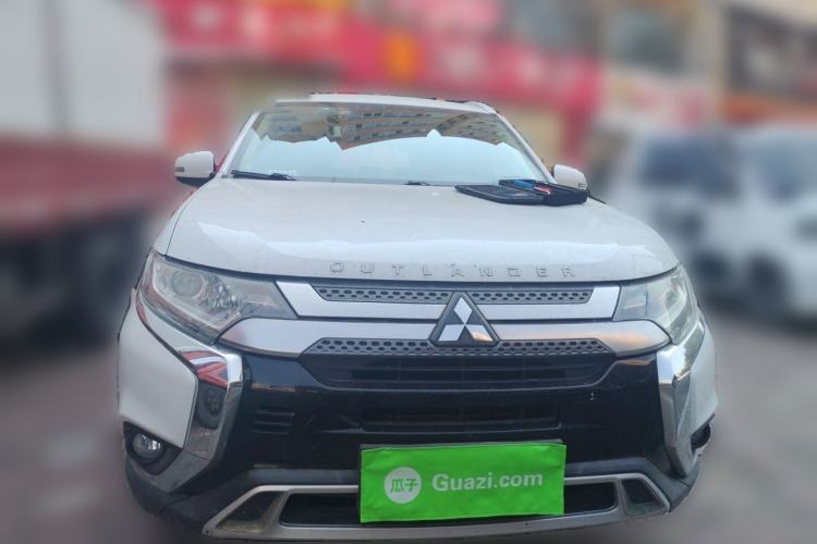 Used Mitsubishi Outlander 2019 2.0L Two-Wheel Drive Comfort Edition 5 Seats China V Standard Front