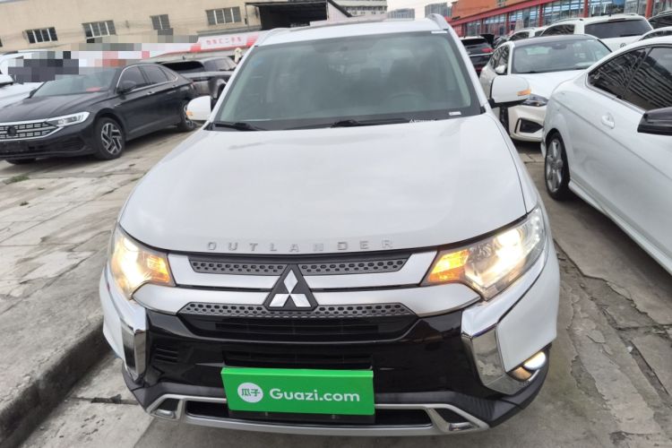 Used Mitsubishi Outlander 2019 2.0L Two-Wheel Drive Comfort Edition 5 Seats China VI Standard Front