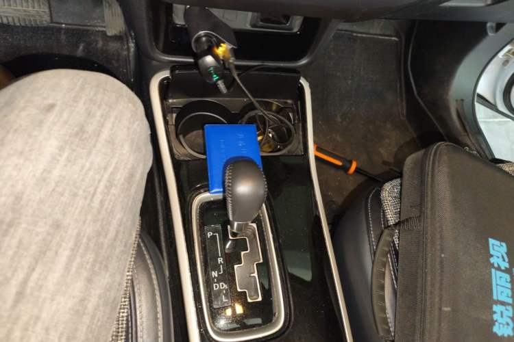 Used Mitsubishi Outlander 2019 2.0L Two-Wheel Drive Comfort Edition 5 Seats China VI Standard Gear Lever