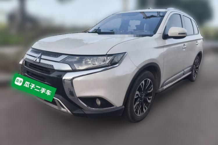 Used Mitsubishi Outlander 2019 2.0L Two-Wheel Drive Comfort Edition 5 Seats China V Standard Guazi used car, China used car export, Used car for sale, Used  cars, Cheapest cars for sale