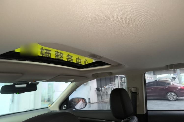 Used Mitsubishi Outlander 2019 2.4L 4x4 Zhi Xiang Edition 5 Seats China VI Standard Headliner
