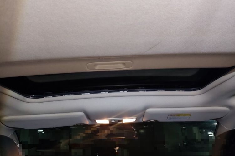 Used Mitsubishi Outlander 2019 2.4L 4x4 Zhi Xiang Edition 5 Seats China V Emission Standard Headliner
