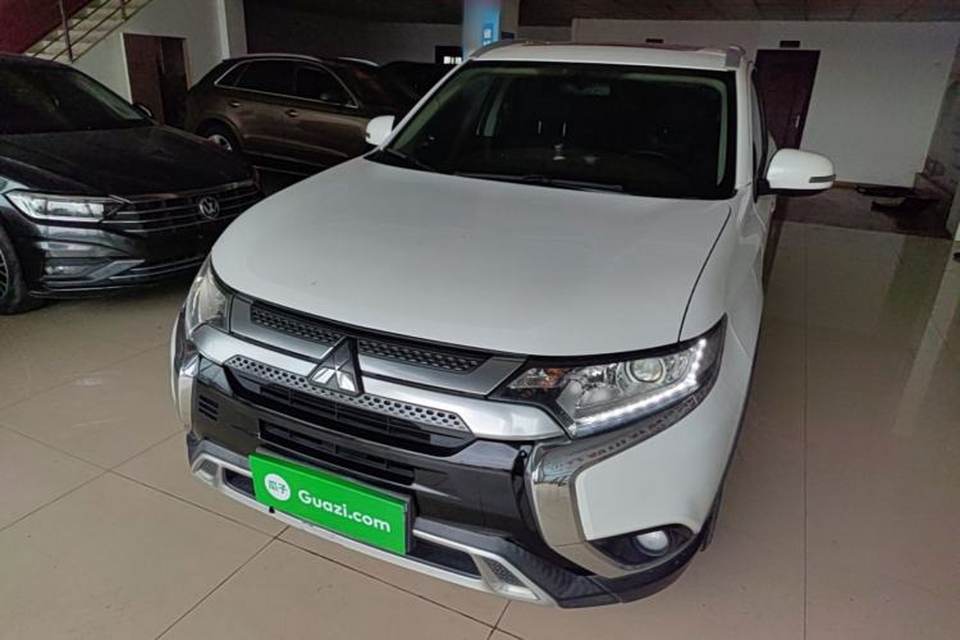Mitsubishi Outlander 2019