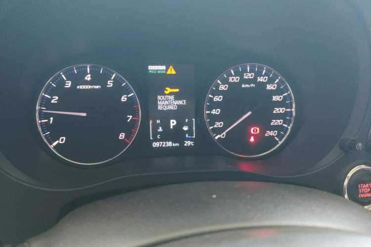 Used Mitsubishi Outlander 2019 2.4L 4x4 Zhi Xiang Edition 7 Seats China V Emission Standard Instrument Cluster