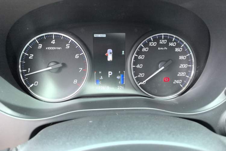 Used Mitsubishi Outlander 2019 2.4L 4x4 Zhi Xiang Edition 7 Seats China VI Standard Instrument Cluster