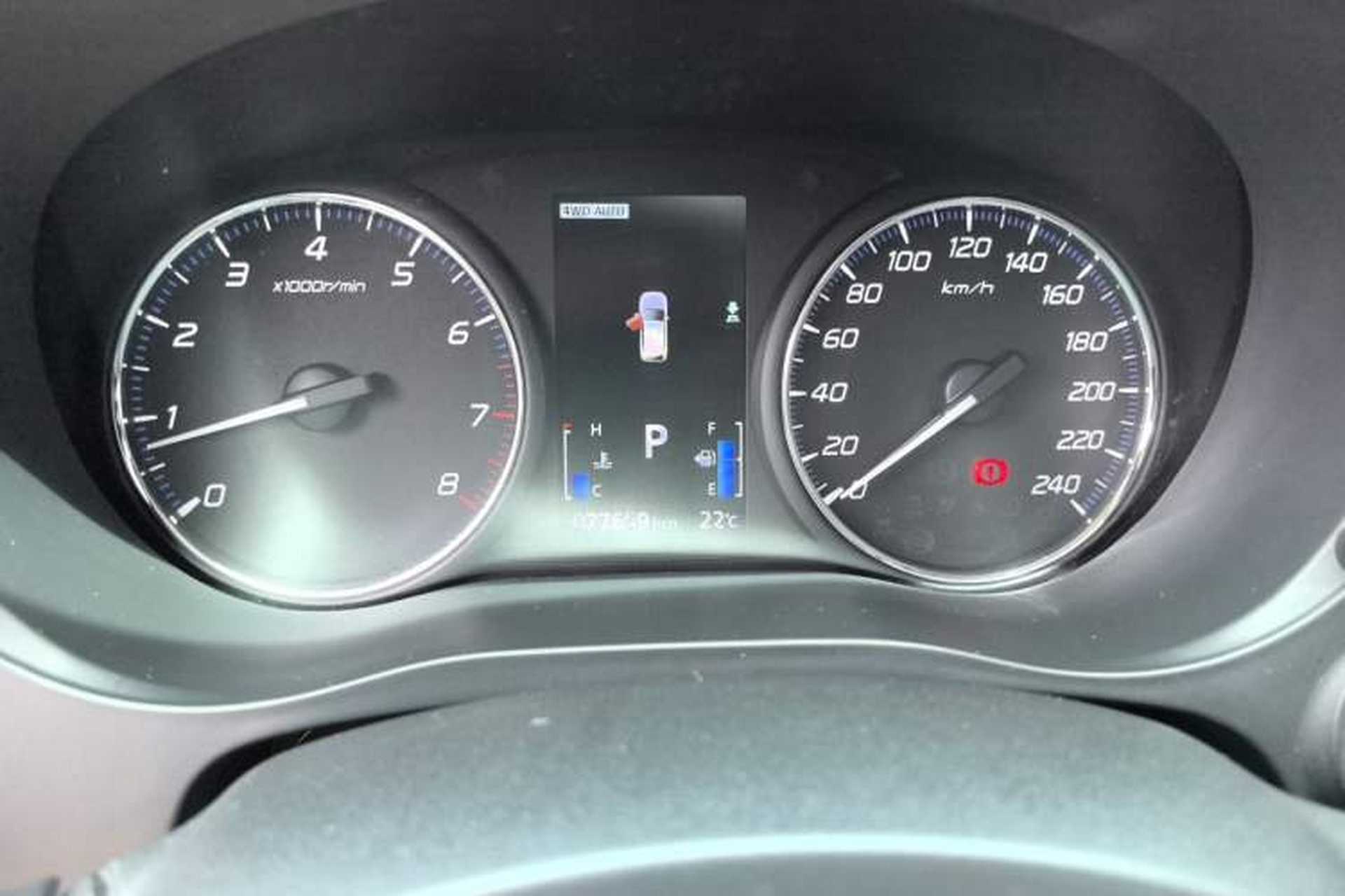 Used Mitsubishi Outlander 2019 2.4L 4x4 Zhi Xiang Edition 7 Seats China VI Standard Instrument Cluster