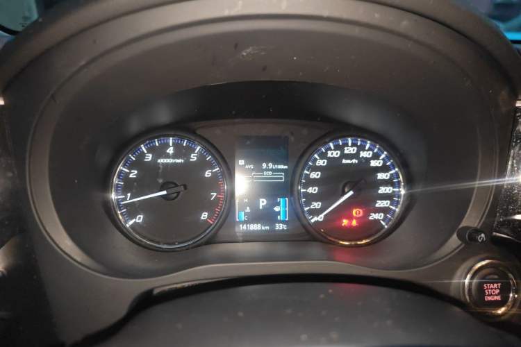 Used Mitsubishi Outlander 2019 2.0L Two-Wheel Drive Comfort Edition 7-Seater China VI Standard Instrument Cluster