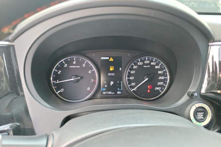 Used Mitsubishi Outlander 2019 2.4L 4x4 Zhi Xiang Edition 5 Seats China V Emission Standard Instrument Cluster