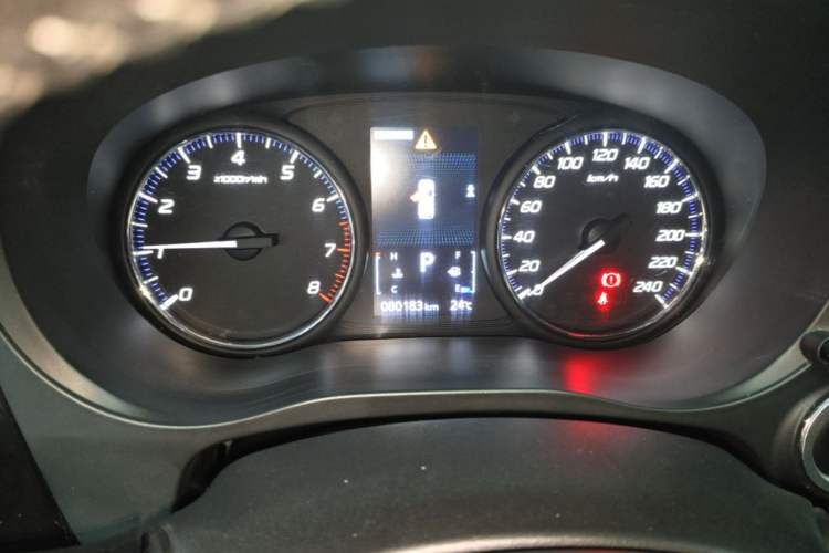Used Mitsubishi Outlander 2019 2.4L 4x4 Zhi Xiang Edition 5 Seats China V Emission Standard Instrument Cluster