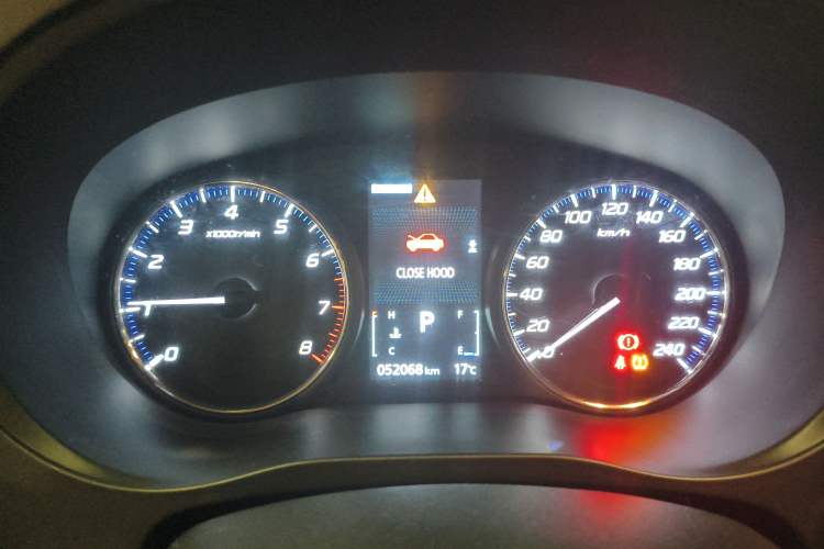 Used Mitsubishi Outlander 2019 2.4L 4x4 Zhi Xiang Edition 7 Seats China VI Standard Instrument Cluster