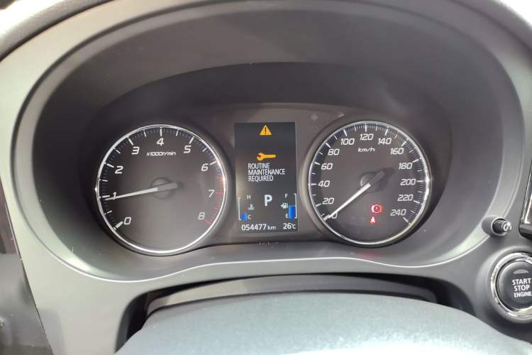 Used Mitsubishi Outlander 2019 2.0L Two-Wheel Drive Comfort Edition 5 Seats China VI Standard Instrument Cluster